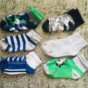 KB boy’s 6 pairs of socks